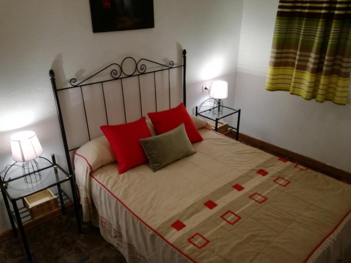 Alojamiento Romina Apartment Villanueva Del Arzobispo Exterior photo
