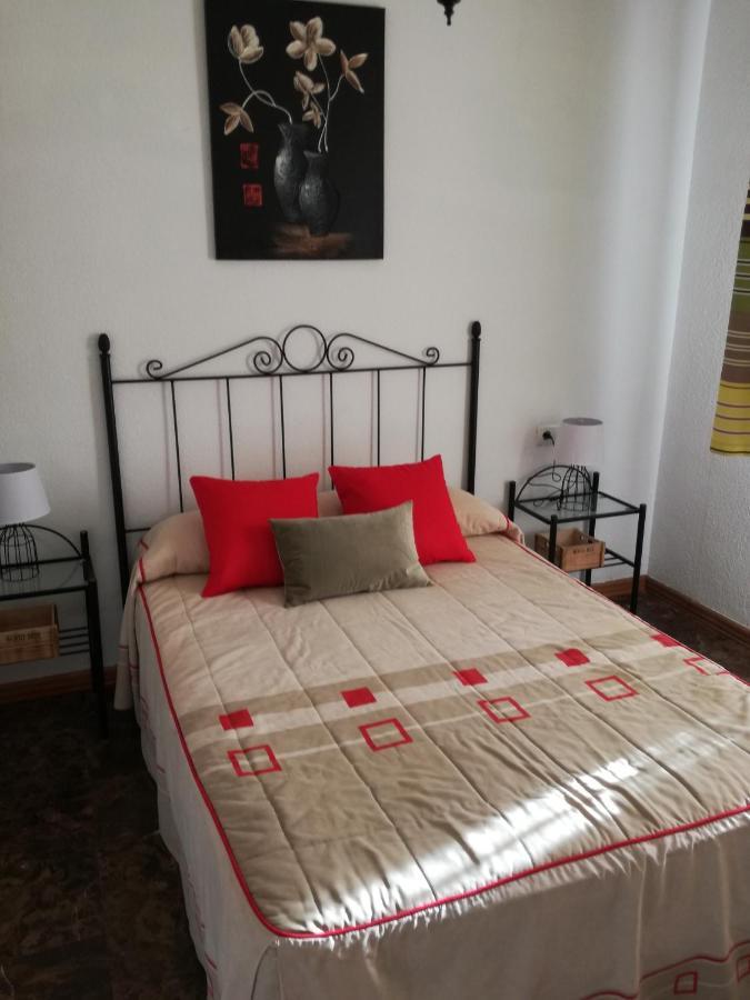 Alojamiento Romina Apartment Villanueva Del Arzobispo Exterior photo